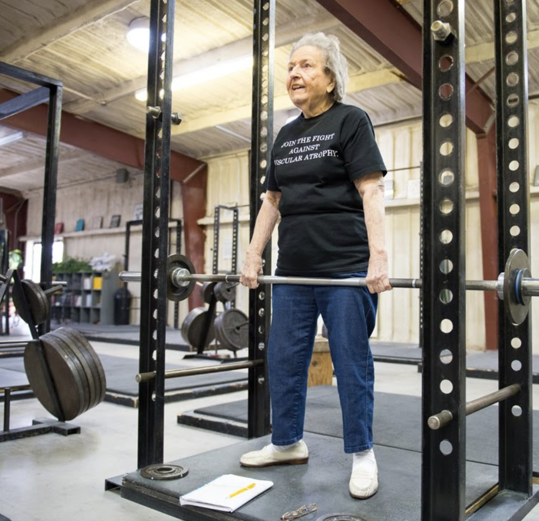 尼亞·古斯塔夫森·裡贊 (Virginia Gustafson Rizan)九十歲有糖尿病多重用藥的力量訓練一年多的報導